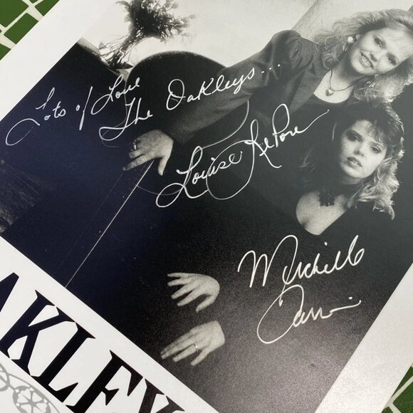 The Oakleys Signed 10x8 Photo – Dual Autographs Canadian Country Music - Picture 3 of 9